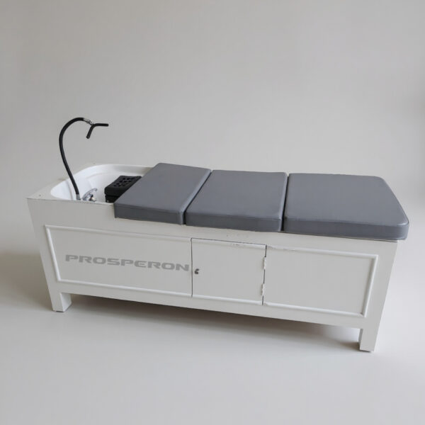 TRILUXE - Shampoo, Pedicure, Spa (3 in 1) - Image 3